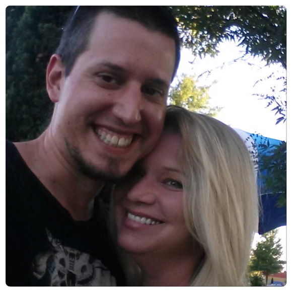 Meet Your Seller-Carolyn - Picture 6 of 8